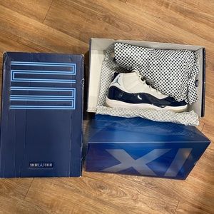 Air Jordan 11 Win Like 96
